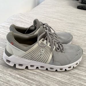 ✨On Cloudswift Running Shoe Size 8.5✨